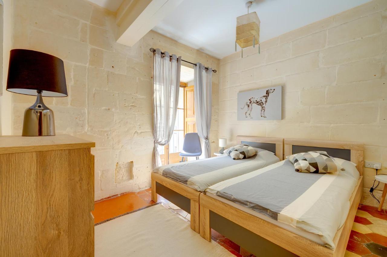 And Cosy 2br In * Valletta