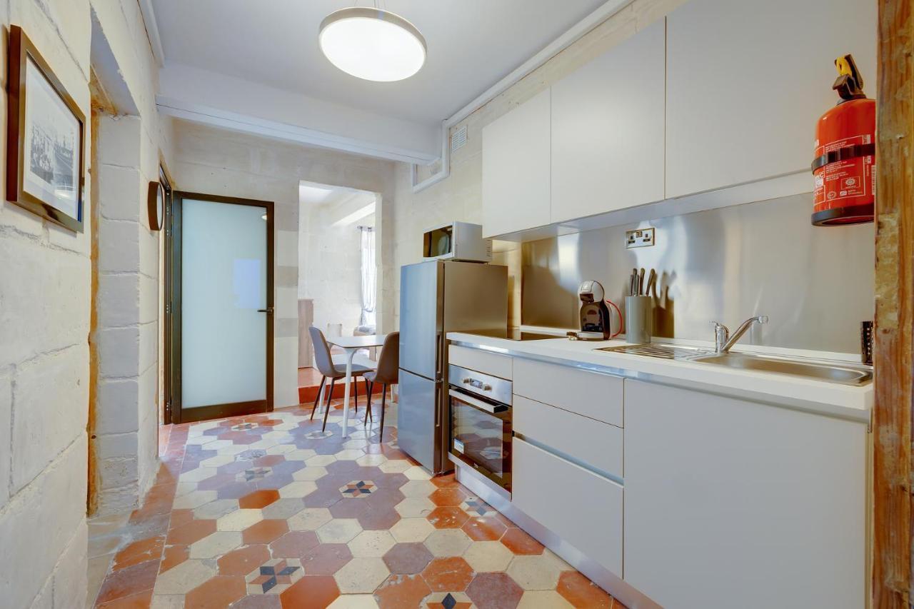 And Cosy 2br In * Valletta
